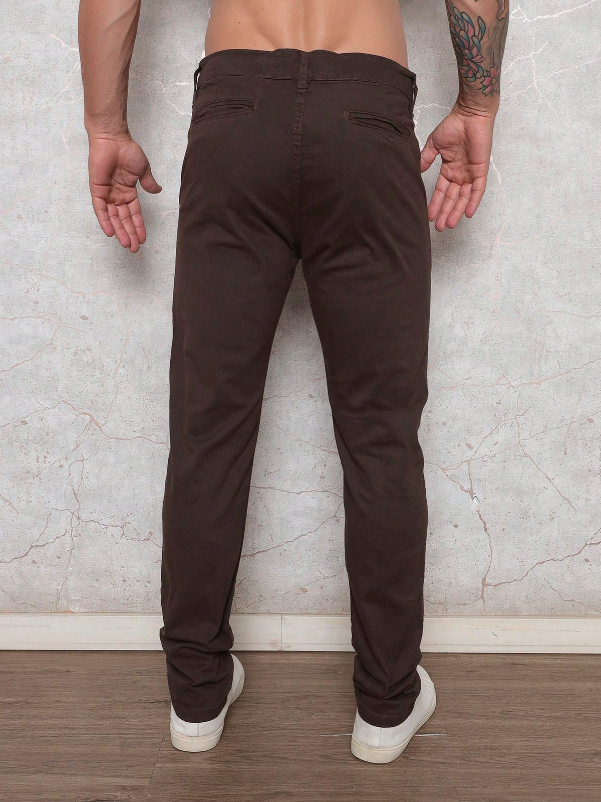 Calça Sarja Marrom Masculina Regular Fit