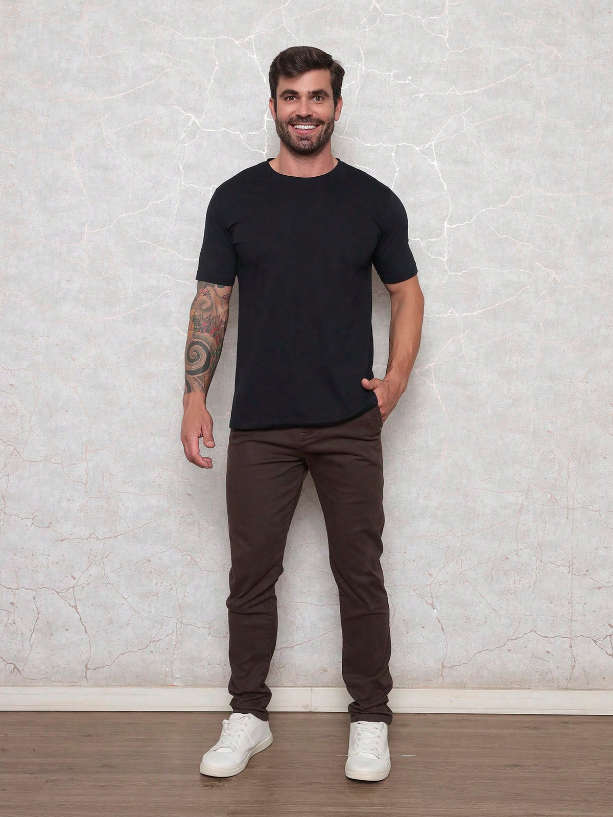 Calça Sarja Marrom Masculina Regular Fit